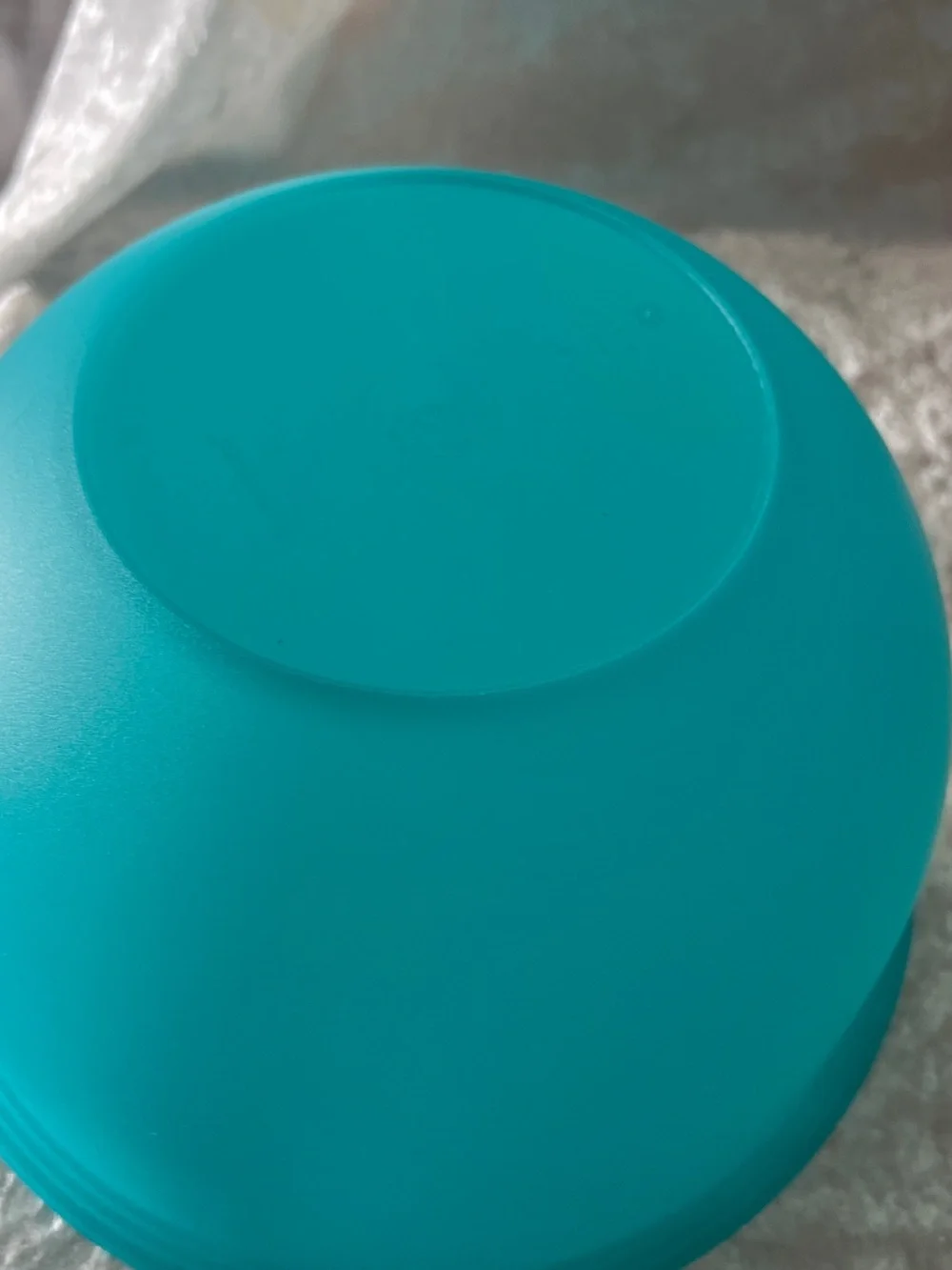 Tupperware Bright Mixing Bowl Trio in Teal, Yellow, and Pink
